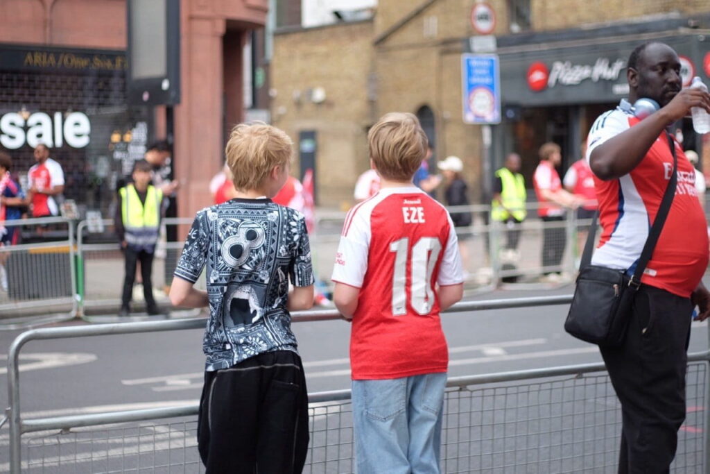 Arsenal fans near Pizza Hut in Upper Street.